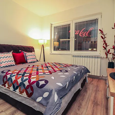 Fantazy Main Square Apartment *